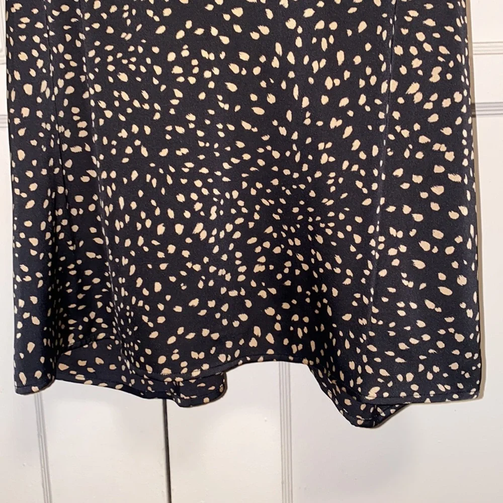 Forever 21 Large Woven Camisole Black Tan - Picture 6 of 10